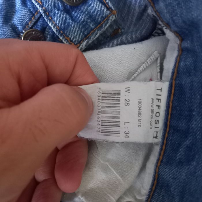 Calças azuis da Tiffosi para homem.