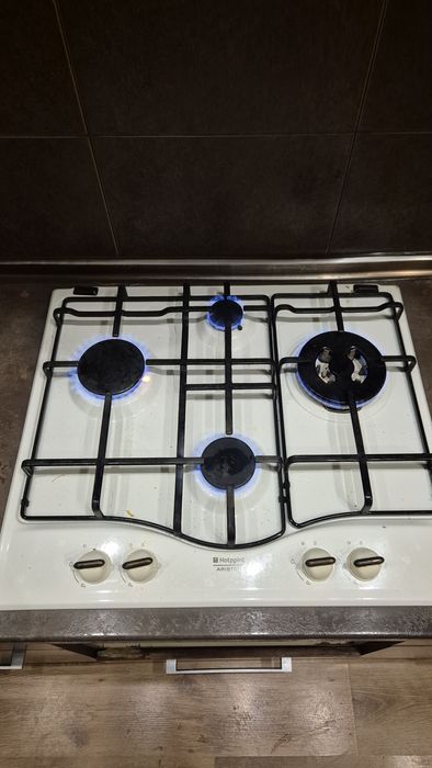 Газова варильна  поверхня ARISTON (Черкаси