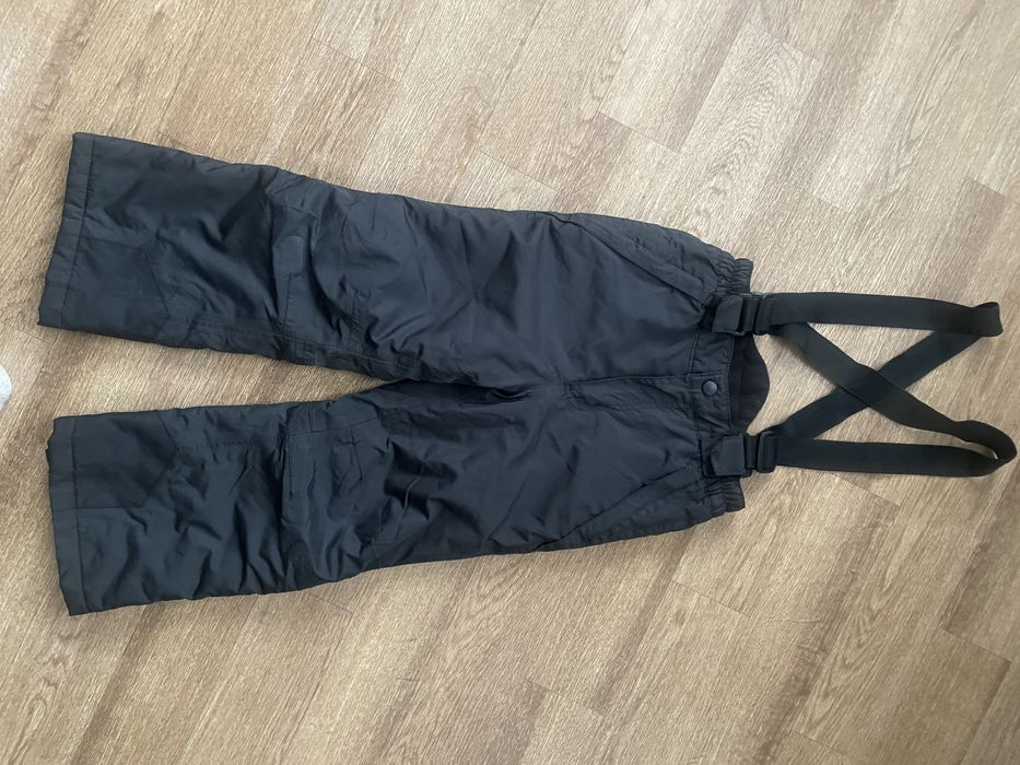 Продам полукомбинезон термо зимний р.116-122