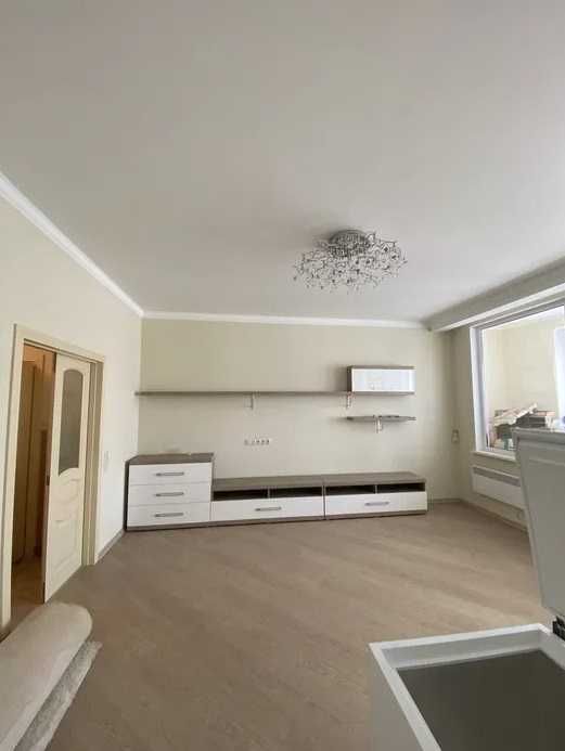 В продаже 3-комнатная квартира в ЖК Бочки на проспекте Шевченко. 1A39
