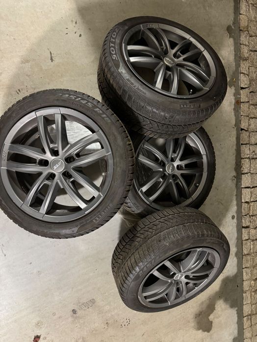 Sprzedam komplet opon zimowych 18’’ z felgami aluminiowymi Volvo S90