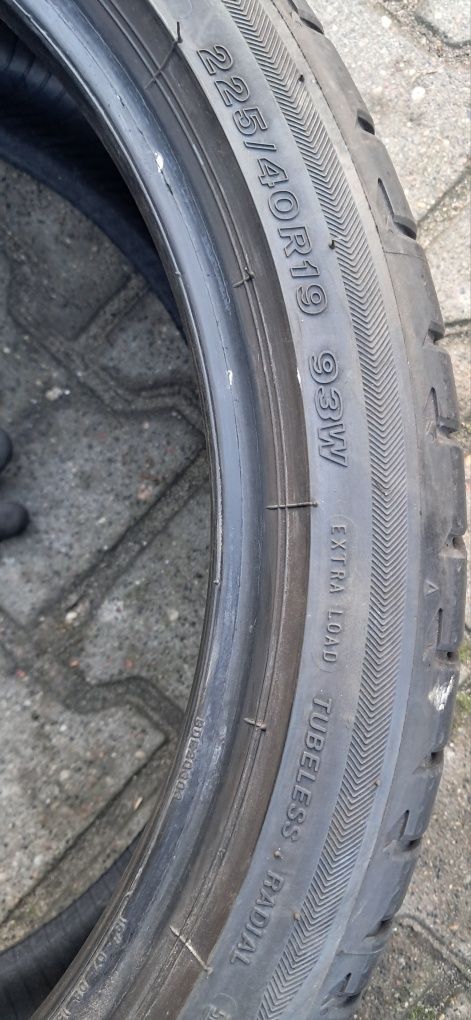 225/40R19 93W Bridgestone Potenza S001