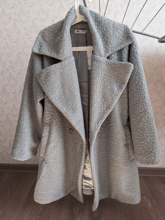 Пальто осінь-весна