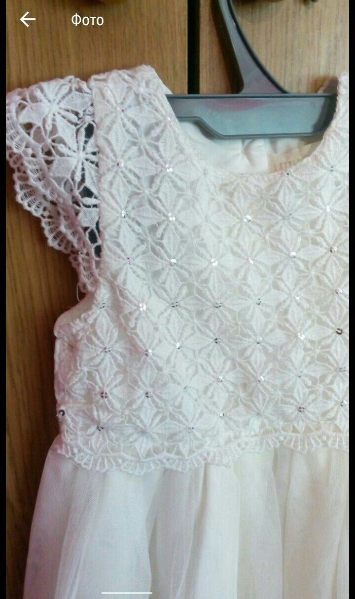 Кружевное белоснежное платье для малышки
