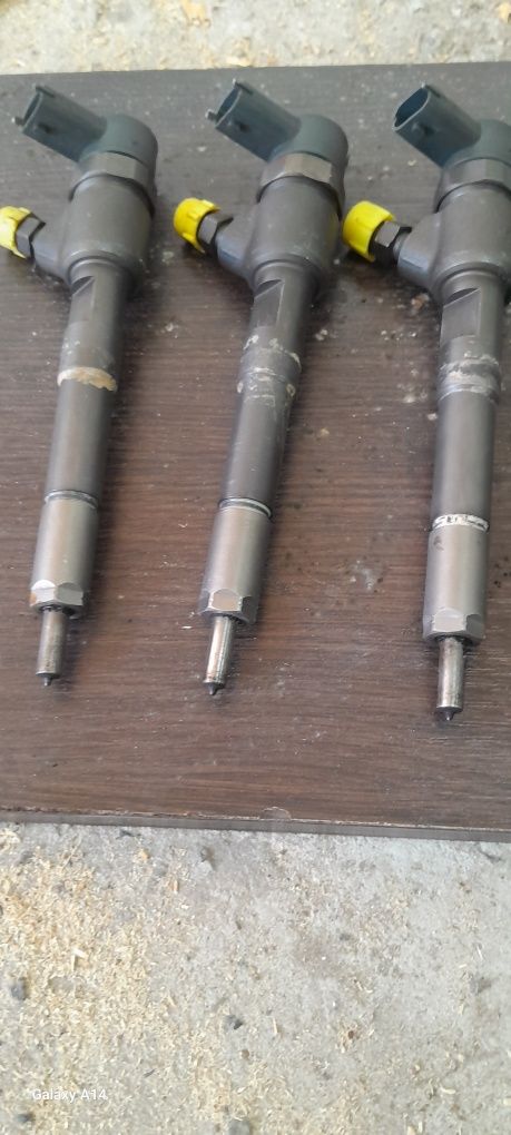 Продам форсунки під ремонт