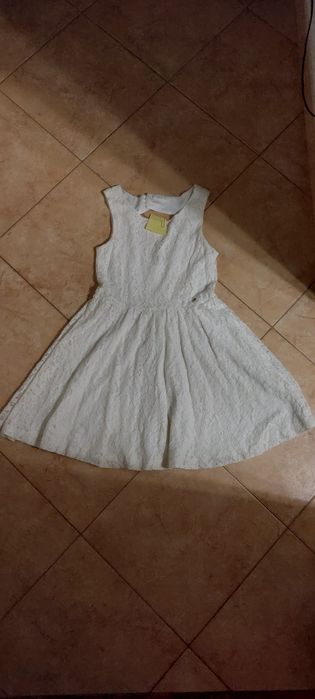 Vende-se ventido para criança