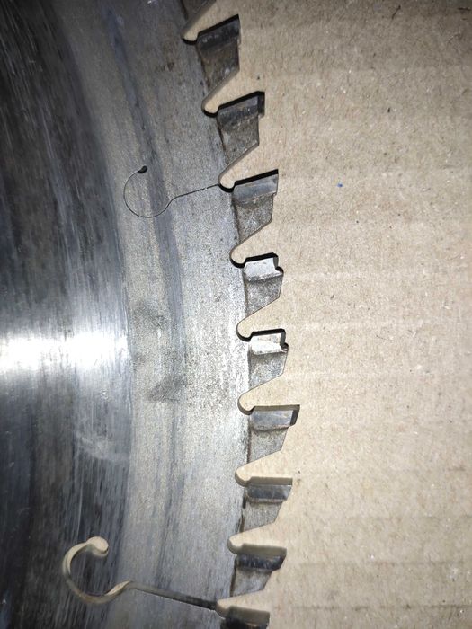 Дискова пила для різання ПВХ і алюмінію FREUD 300*30