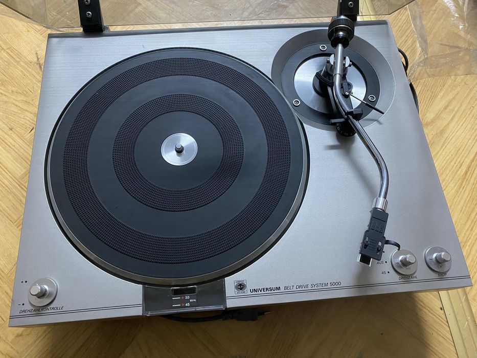 Gramofon Universum System 5000