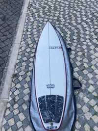 Prancha de surf pyzel 6’0 30,7 litros