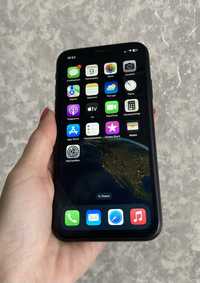 iPhone Xr на 128GB Black Neverlock