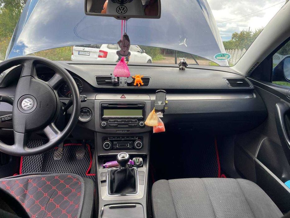 Продам Volkswagen Passat 2010 (B6)