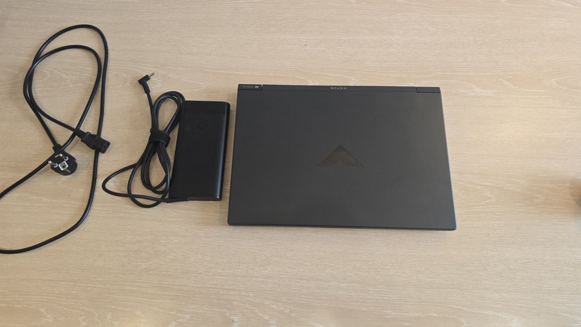 HP Victus 16" gwarancja