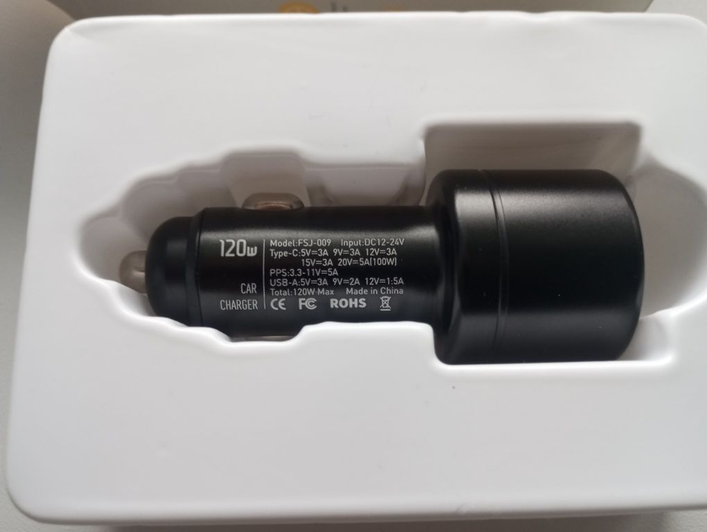 Автомобильная зарядка 120w pd 3.0 qc 4.0 100w usb type-c прикуривателя