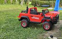 Sprzedam JEEP Na akumulator 4X4