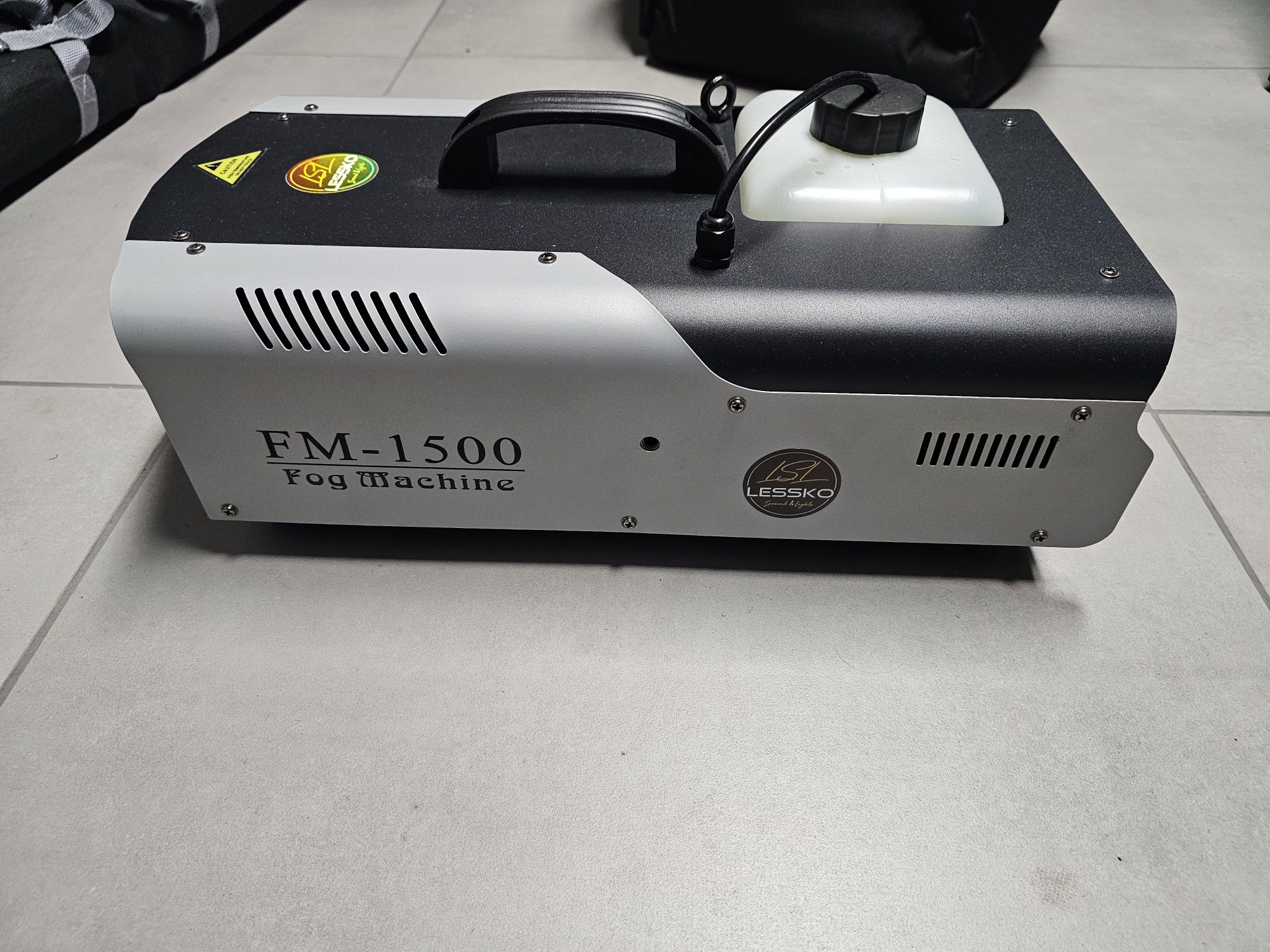 Wytwornica dymu FM-1500 2 l 1500 W