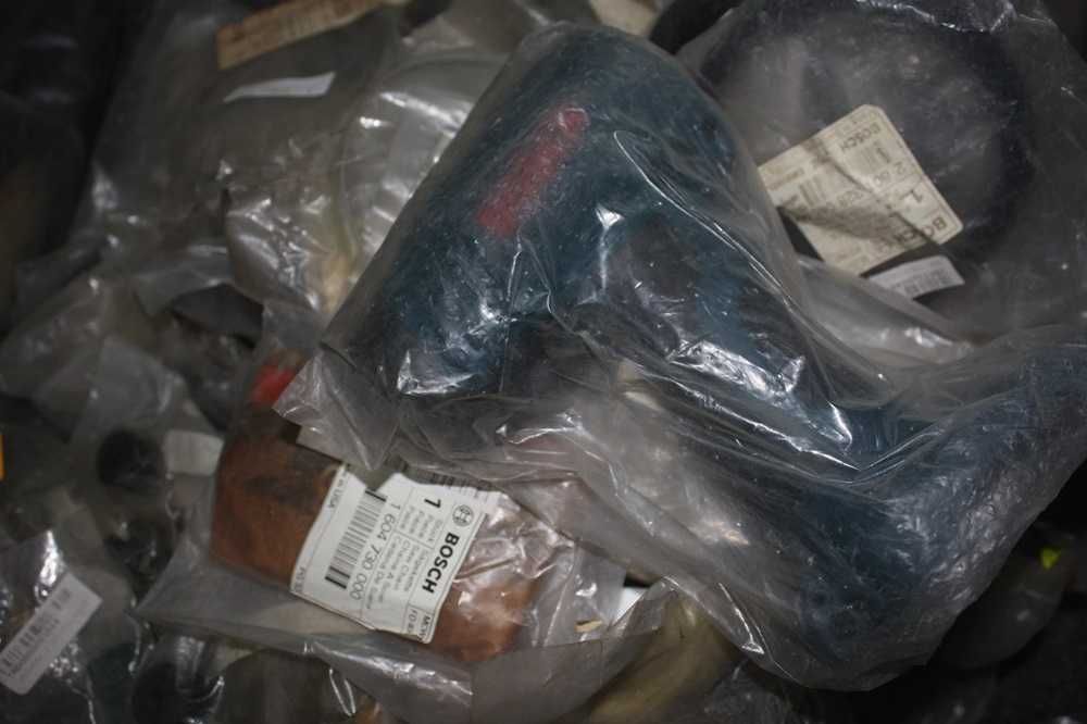 Części do narzędzi, elektronarzędzi, Różne serwisowe Bosch ok. 90 szt.