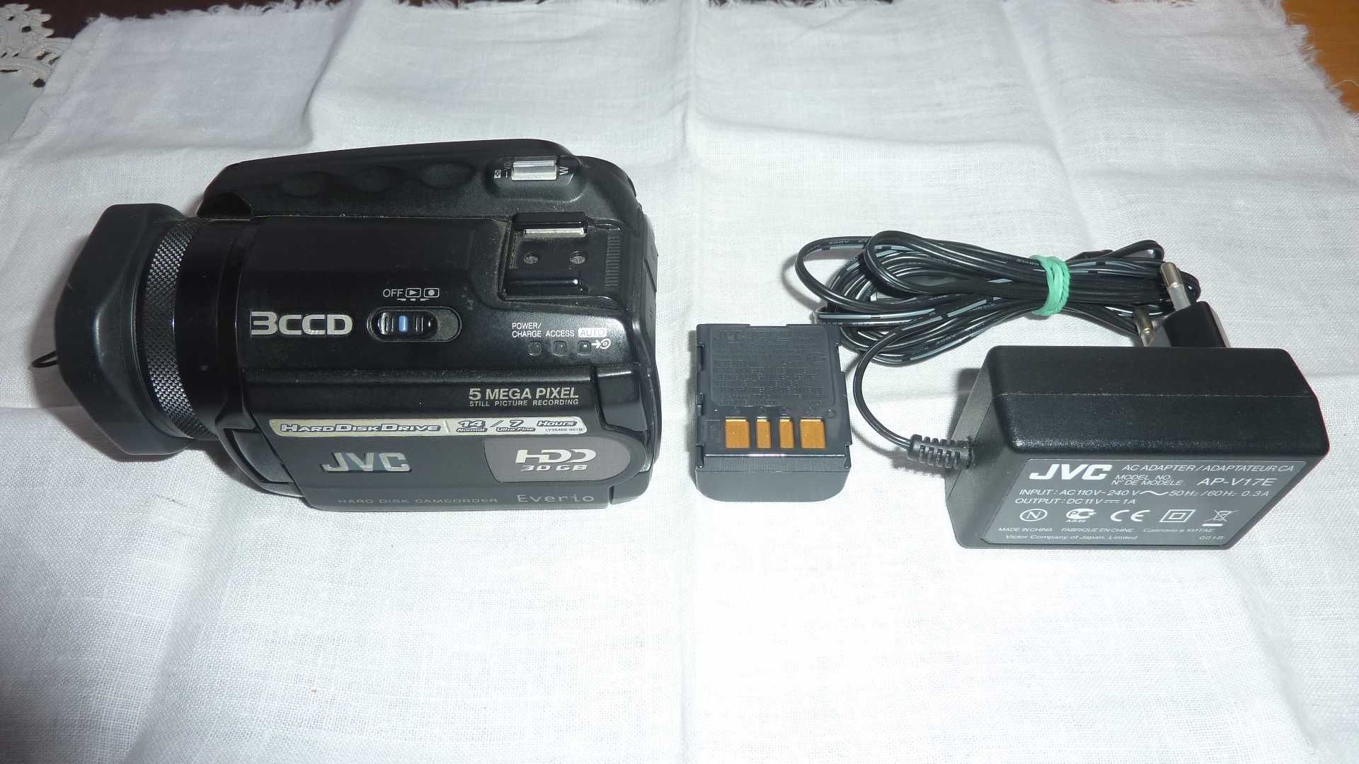 Kamera cyfrowa JVC GZ-MG505E 3CCD 5MegaPixel PL menu HDD 30GB.