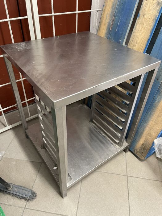 Stół, regał metalowy solidny