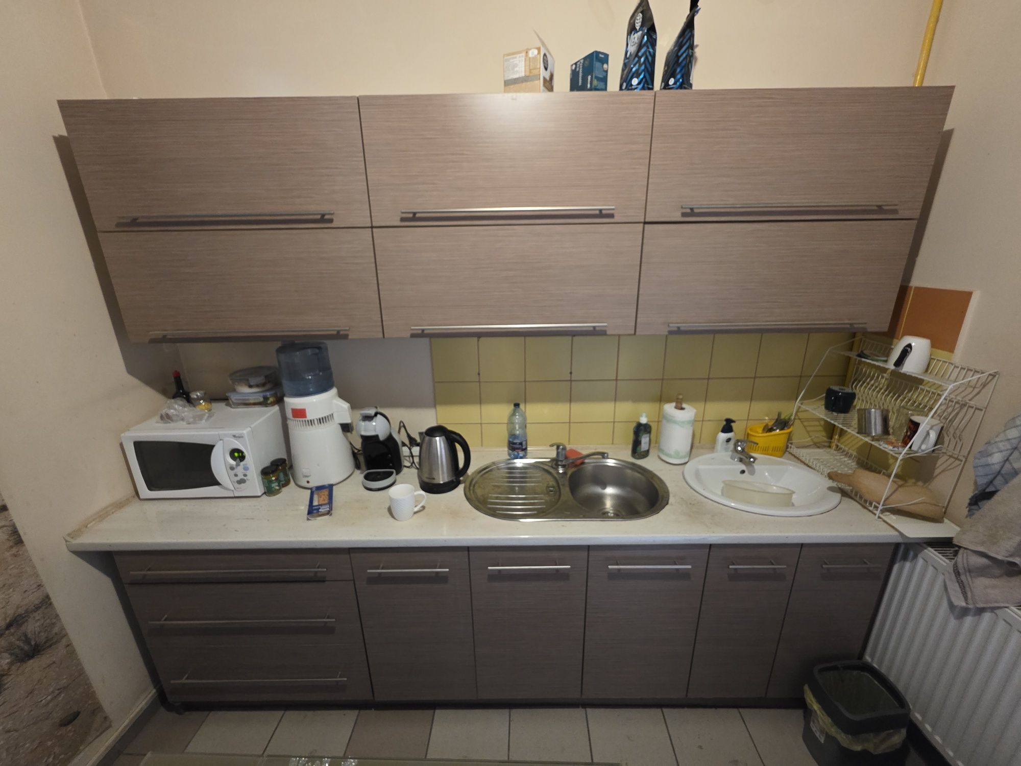 Meble kuchenne górne i dolne 250 cm - stan dobry, blat w komplecie