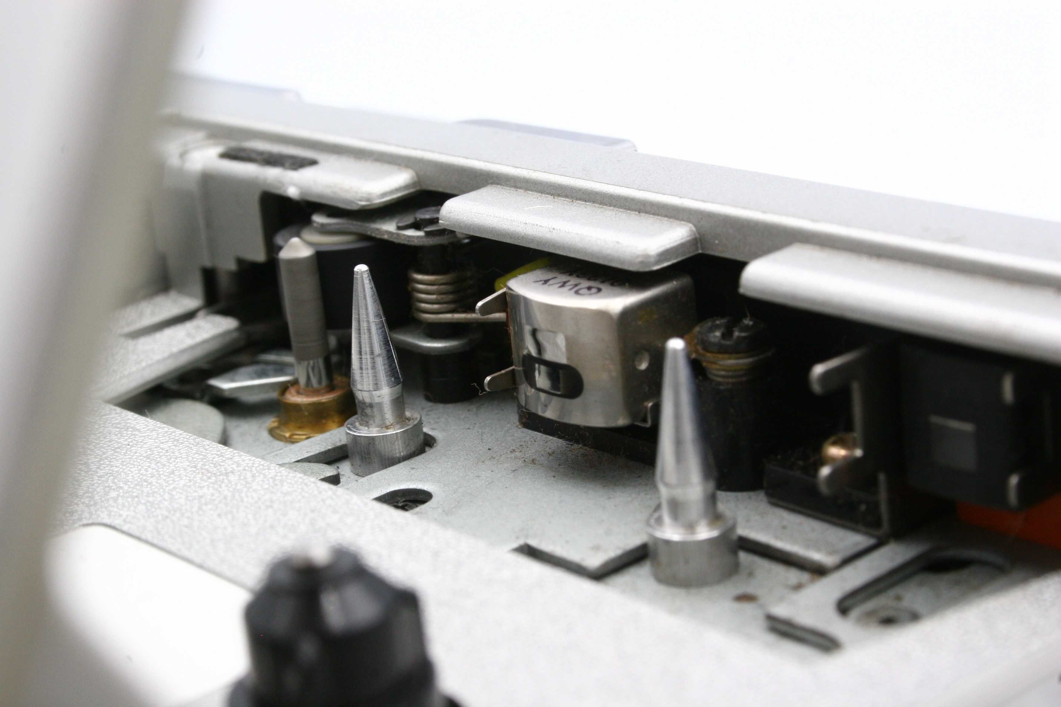 Magnetofon przenośny National Panasonic No. RQ-337