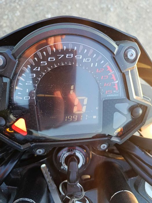 Kawasaki Z400, 2023r.