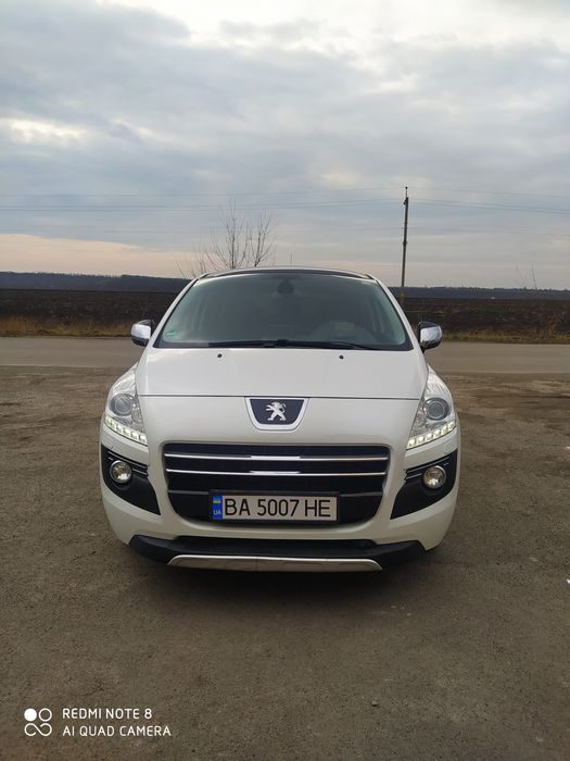 Продам авто peugeot 3008 2.0 гібрид