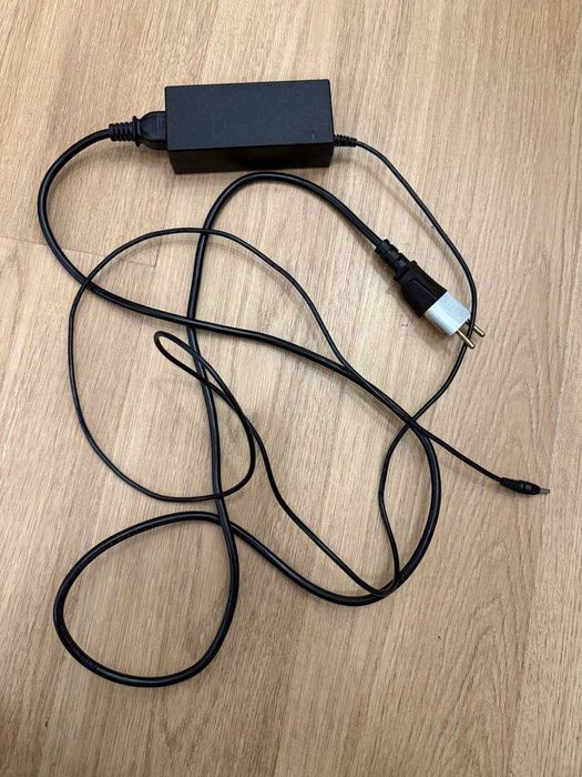 WINBook CW140 – dotykowy laptop 2-w-1