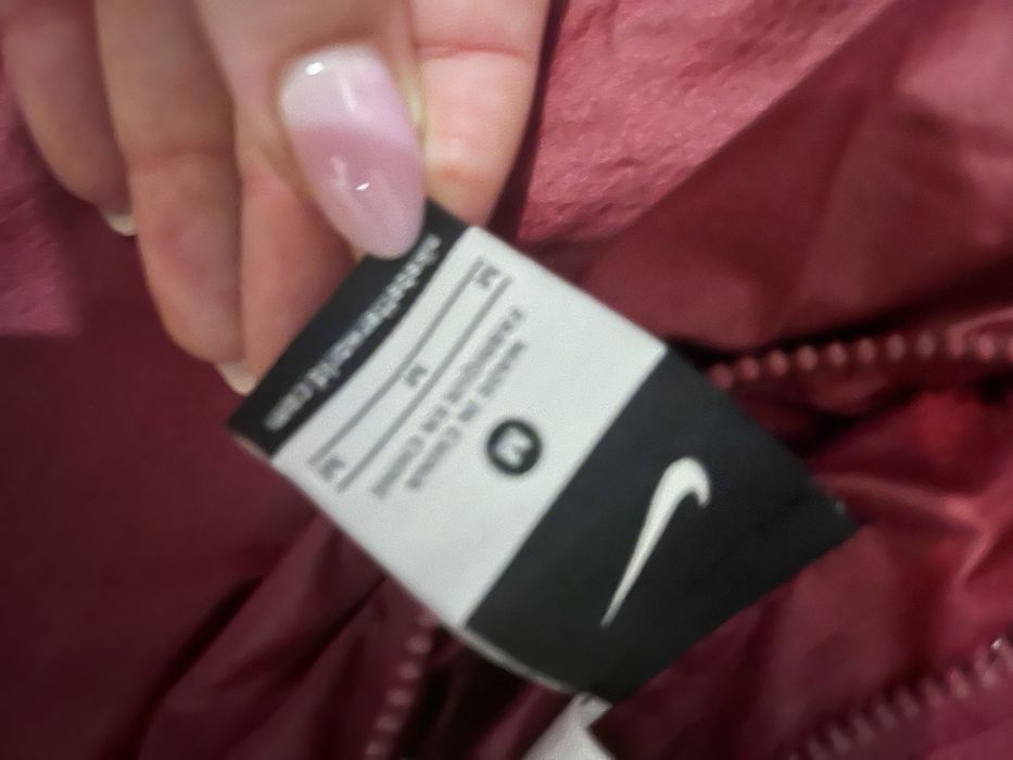 Прода ветровку двустороннюю Nike