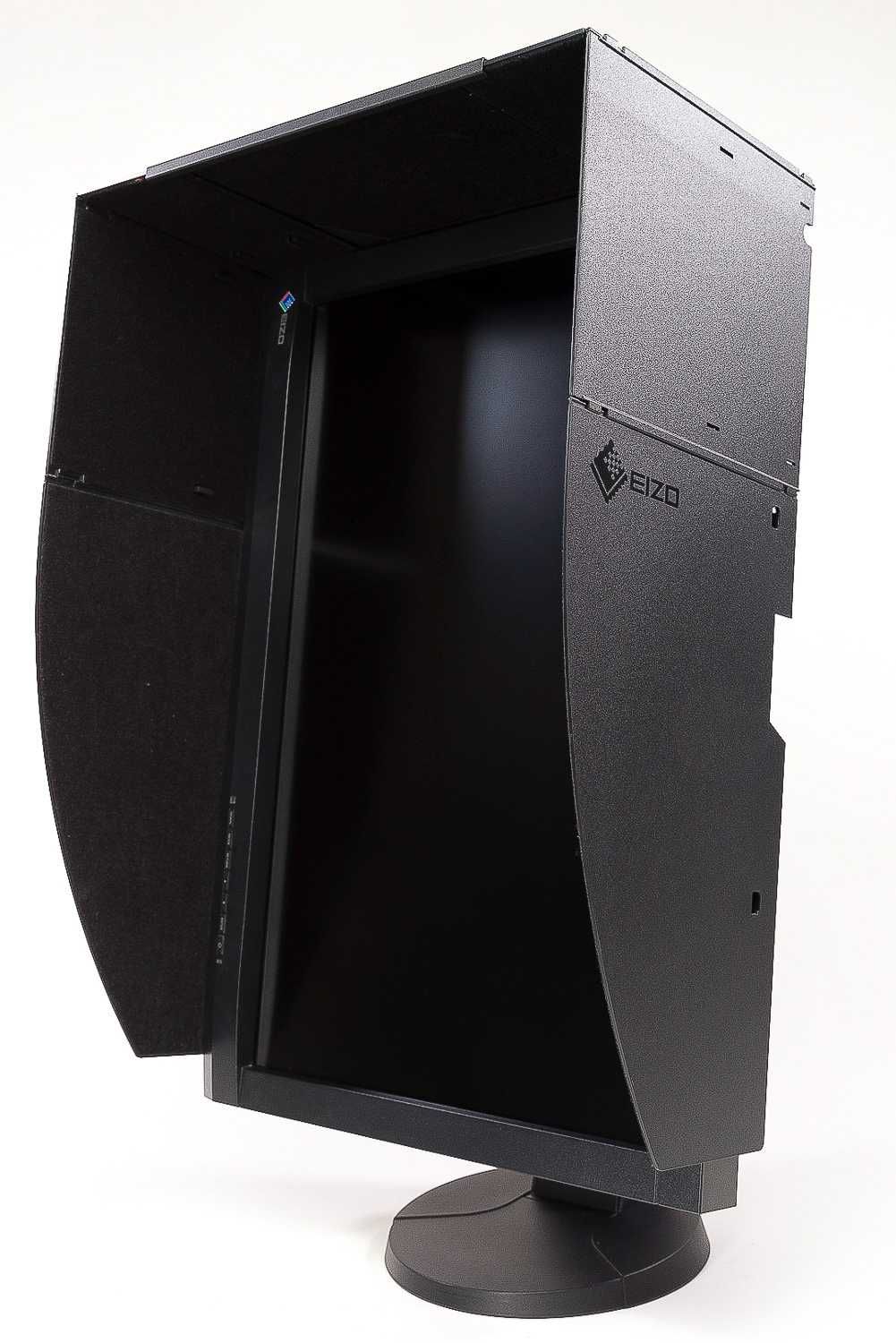 Monitor Eizo ColorEdge CX240-BK z kapturem 24.1" - real foto