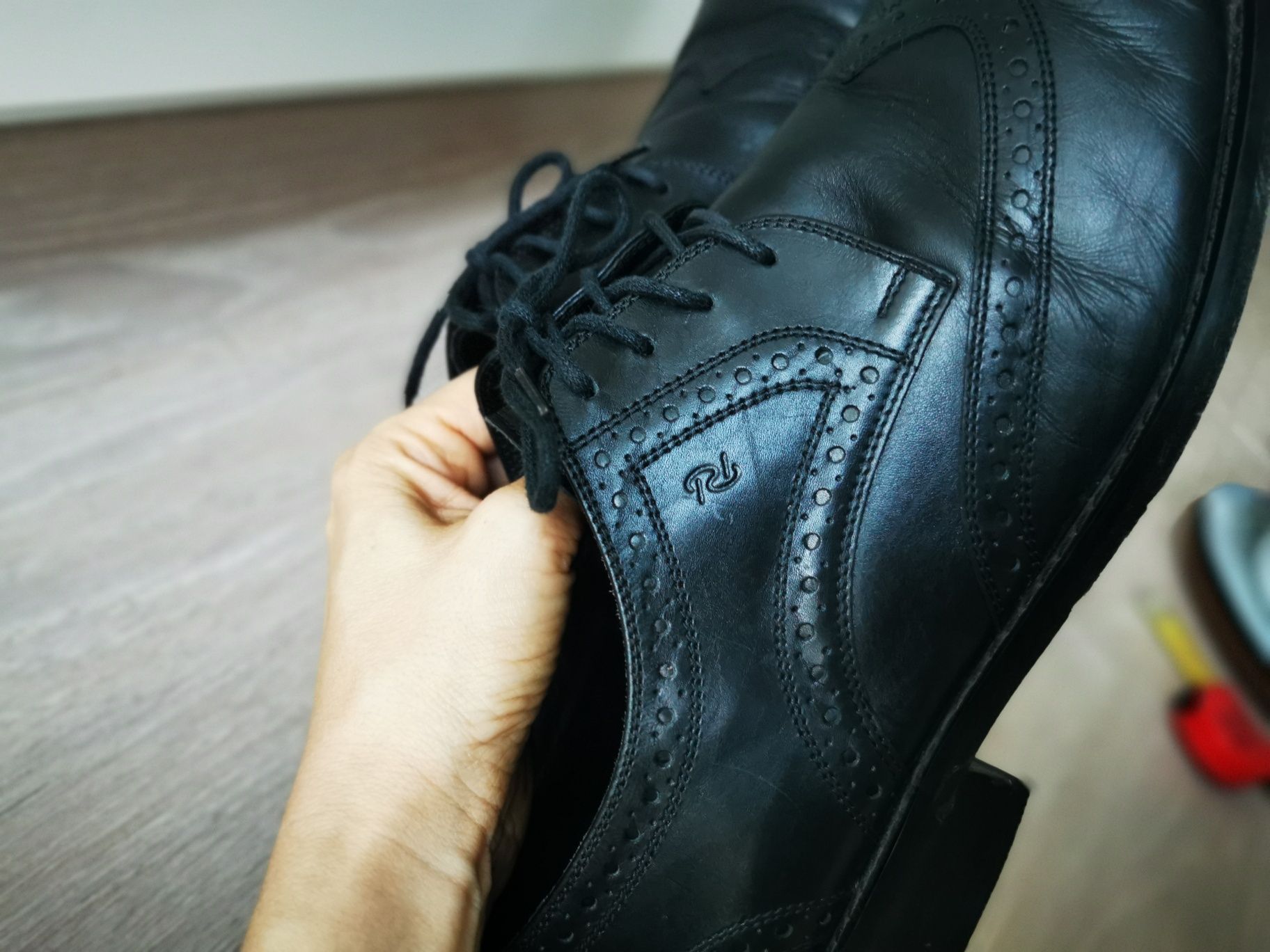 Buty męskie czarne eleganckie wizytowe Pilpol r. 44 skóra naturalna