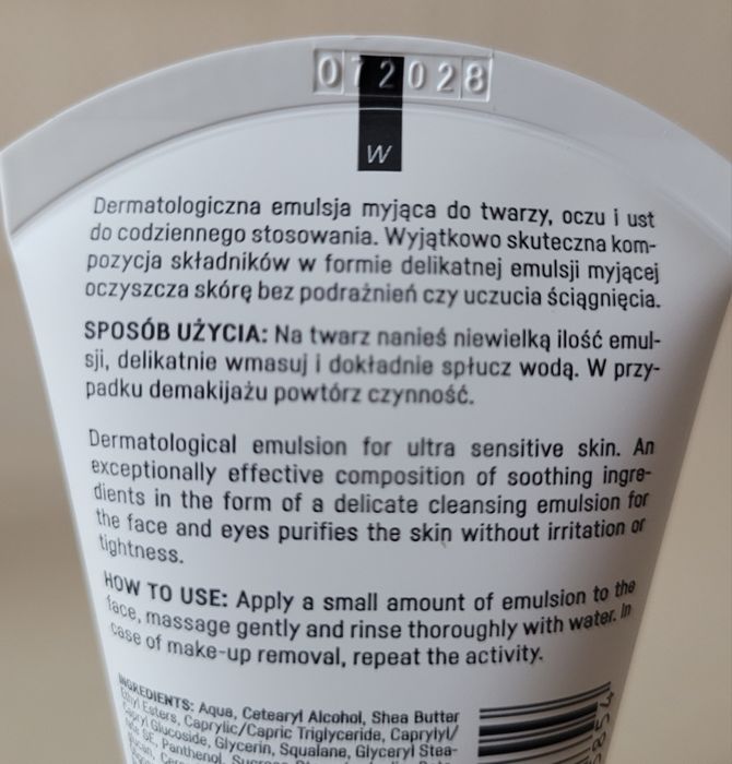 Dermatologiczna emulsja myjąca Basiclab 30 ml