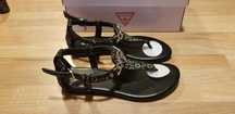 Sandały Guess -buty damskie