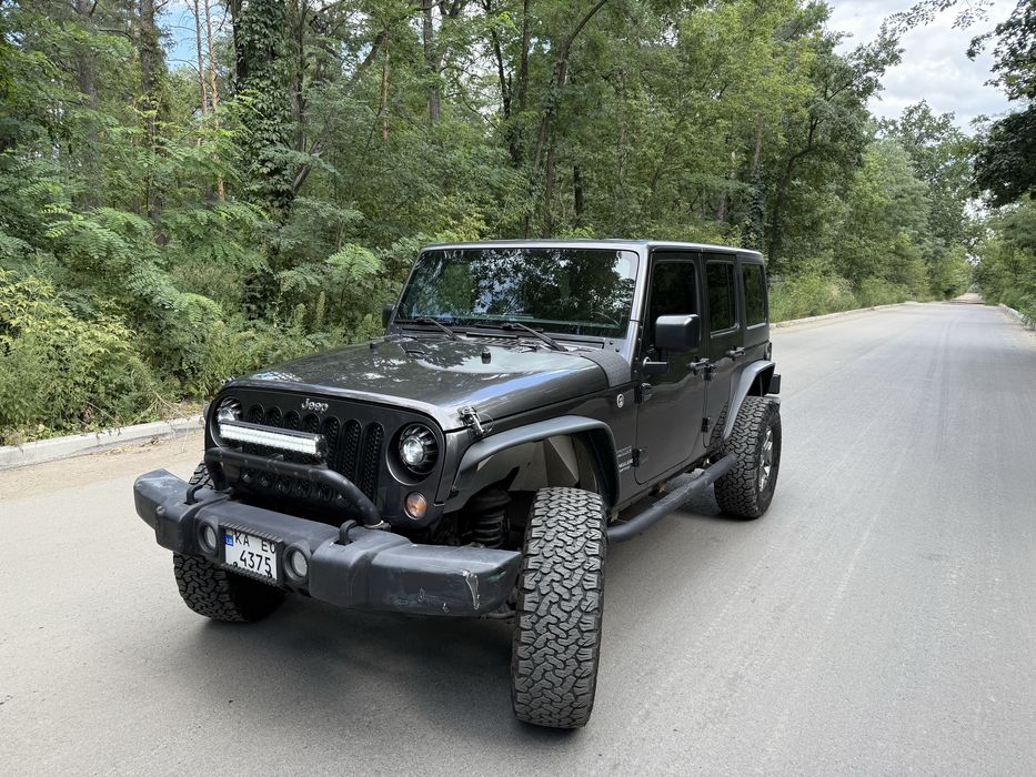 Jeep Wrangler Sport JK/JKU Unlimited 2016 3.6 AWD