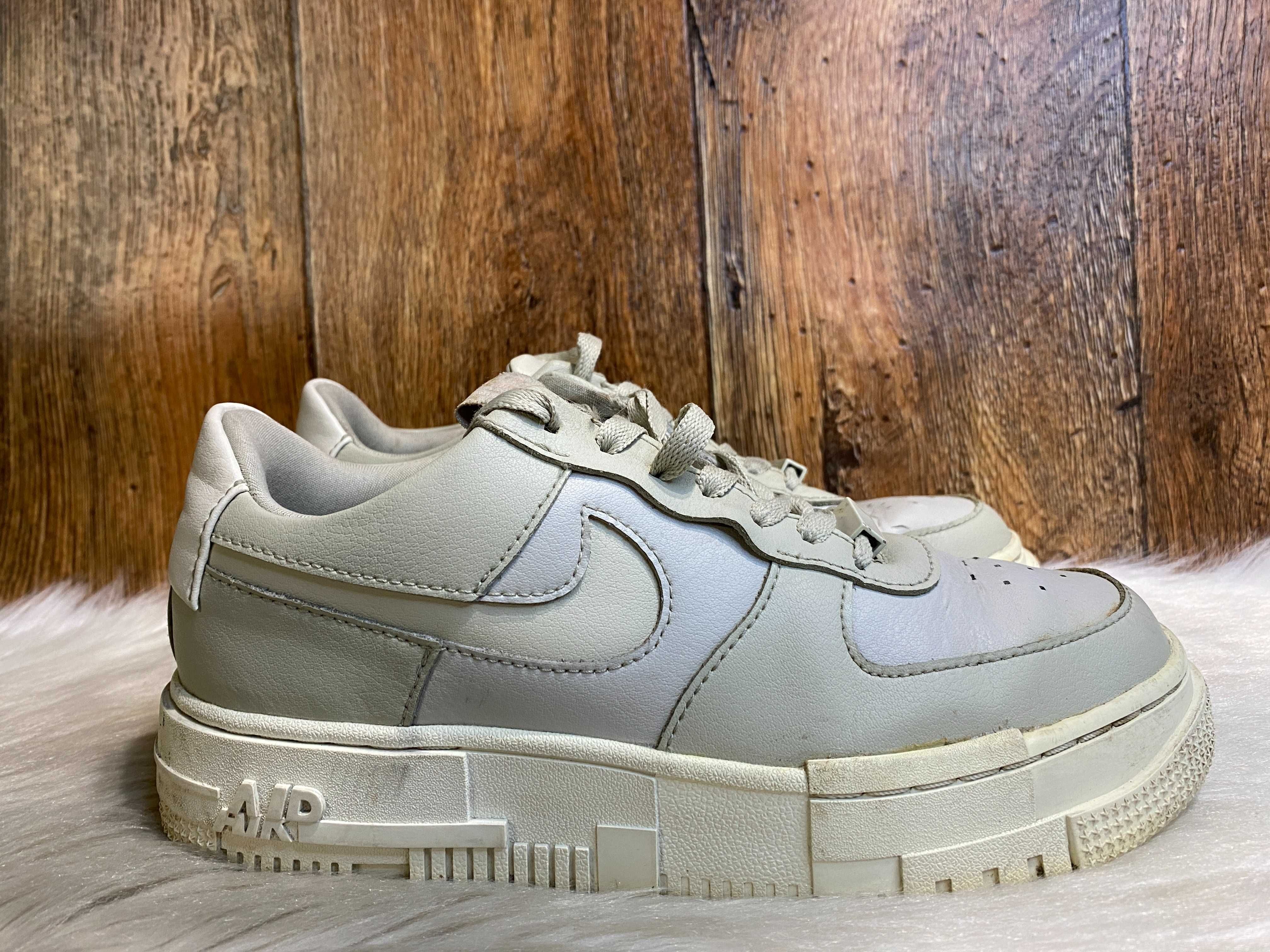 Buty Nike air Force 1 Pixel 38