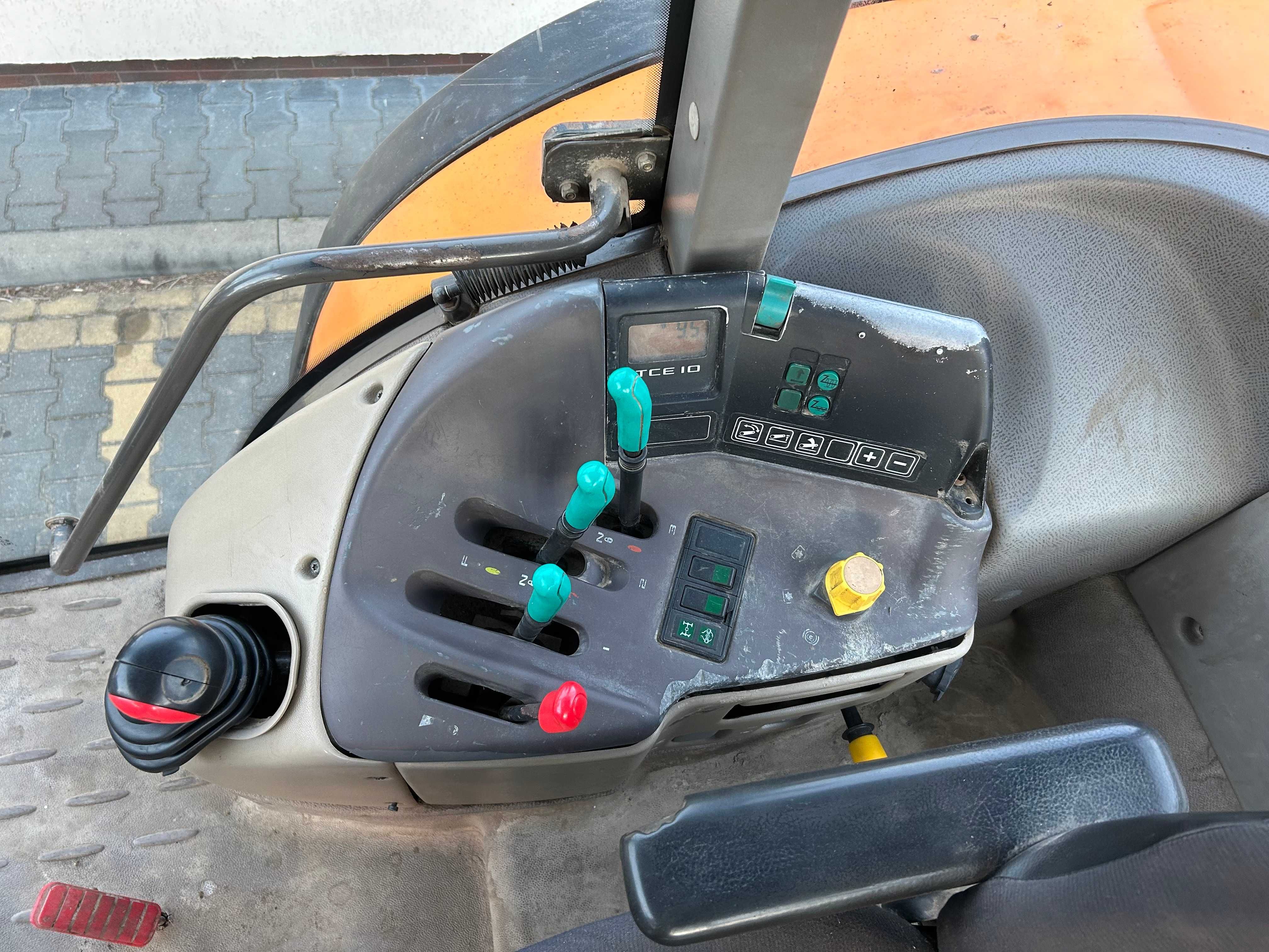 Renault Ares 640 RZ cena brutto ARION 630 Claas 6630 John Deere