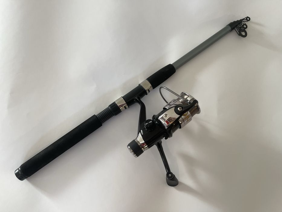Wędka z kołowrotkiem 210 cm, 20-40 g