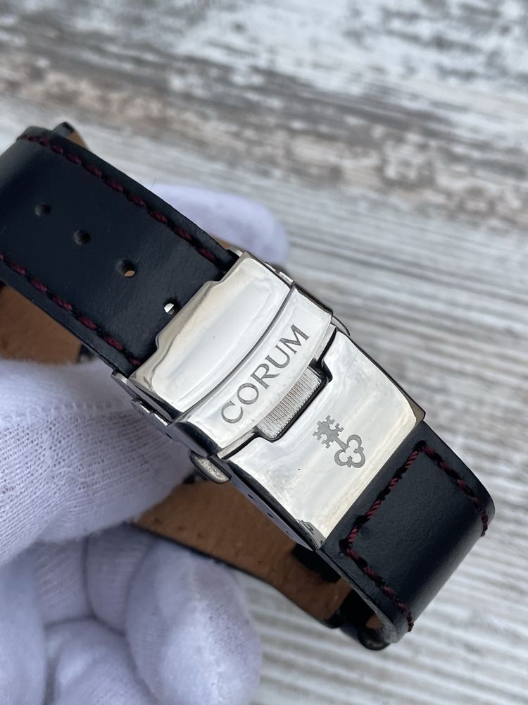 Мужские часы ,чоловічі годинники CORUM