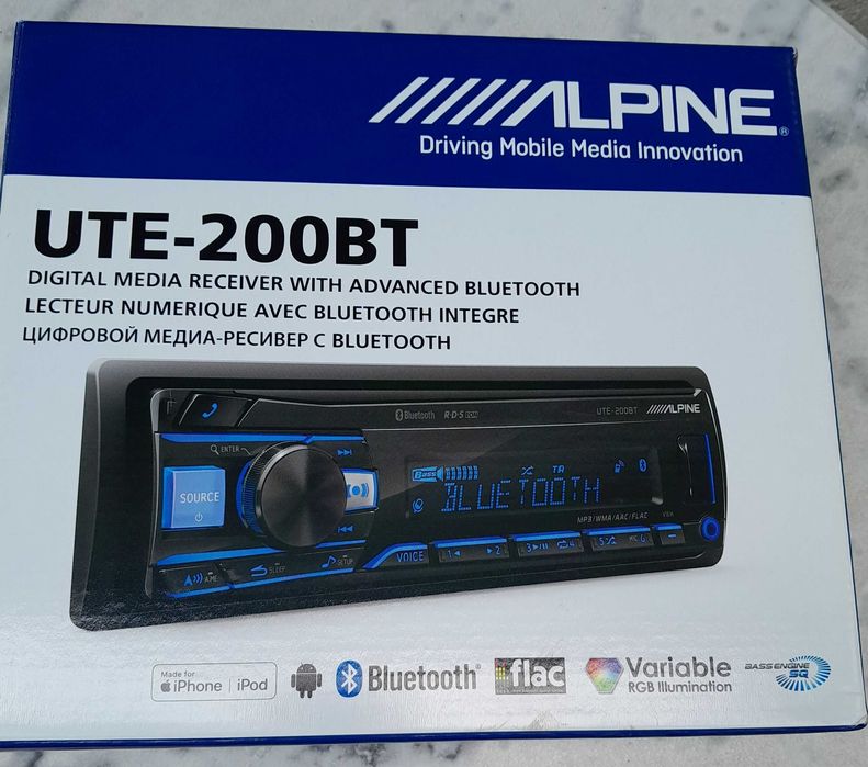 Alpine + Mercedes W203 - Radio UTE-200BT + moduł ster. z kierownicy