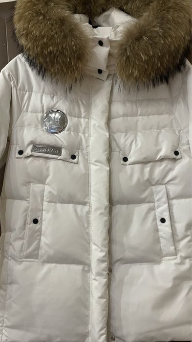 Куртка пухова, з хутром