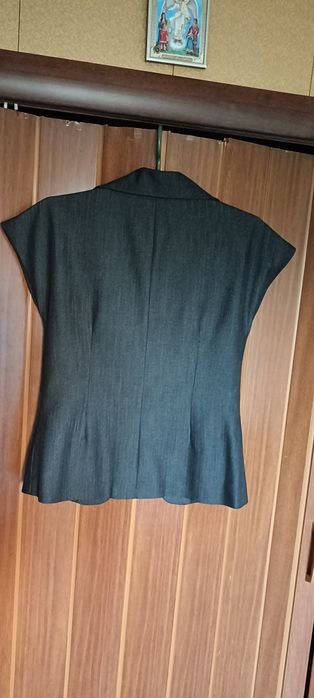 Костюм жіночий, на дівчину-підлітка (жилет і спідниця)