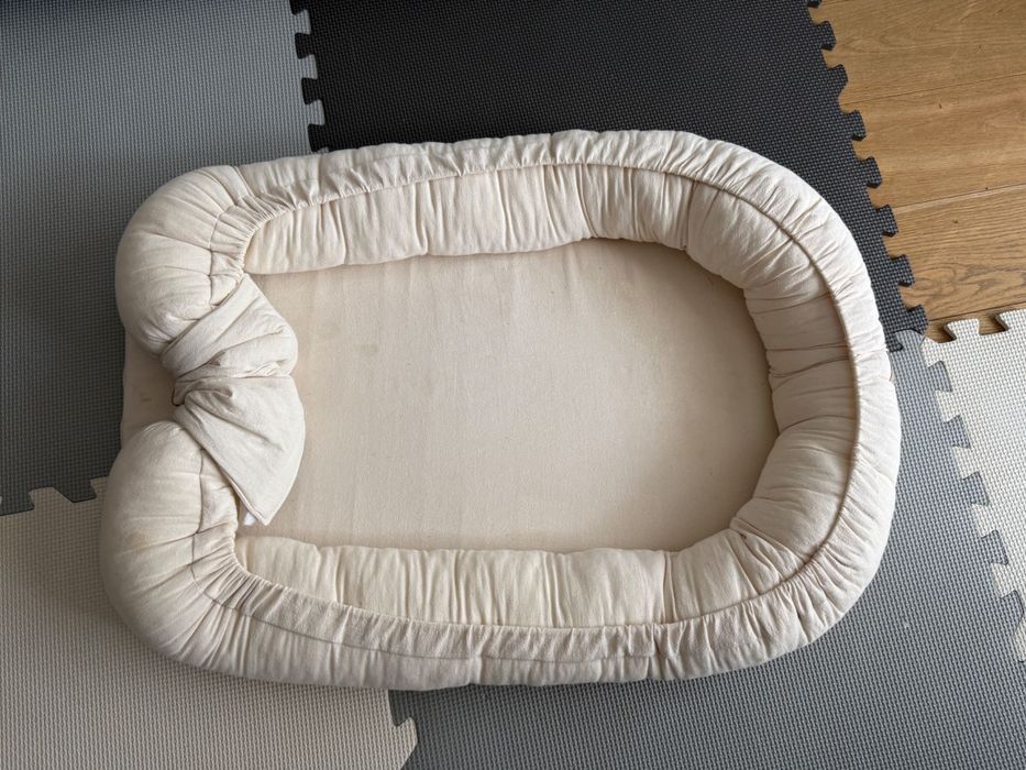 Kokon niemowlęcy BABYLY – bawełna – jasny beż