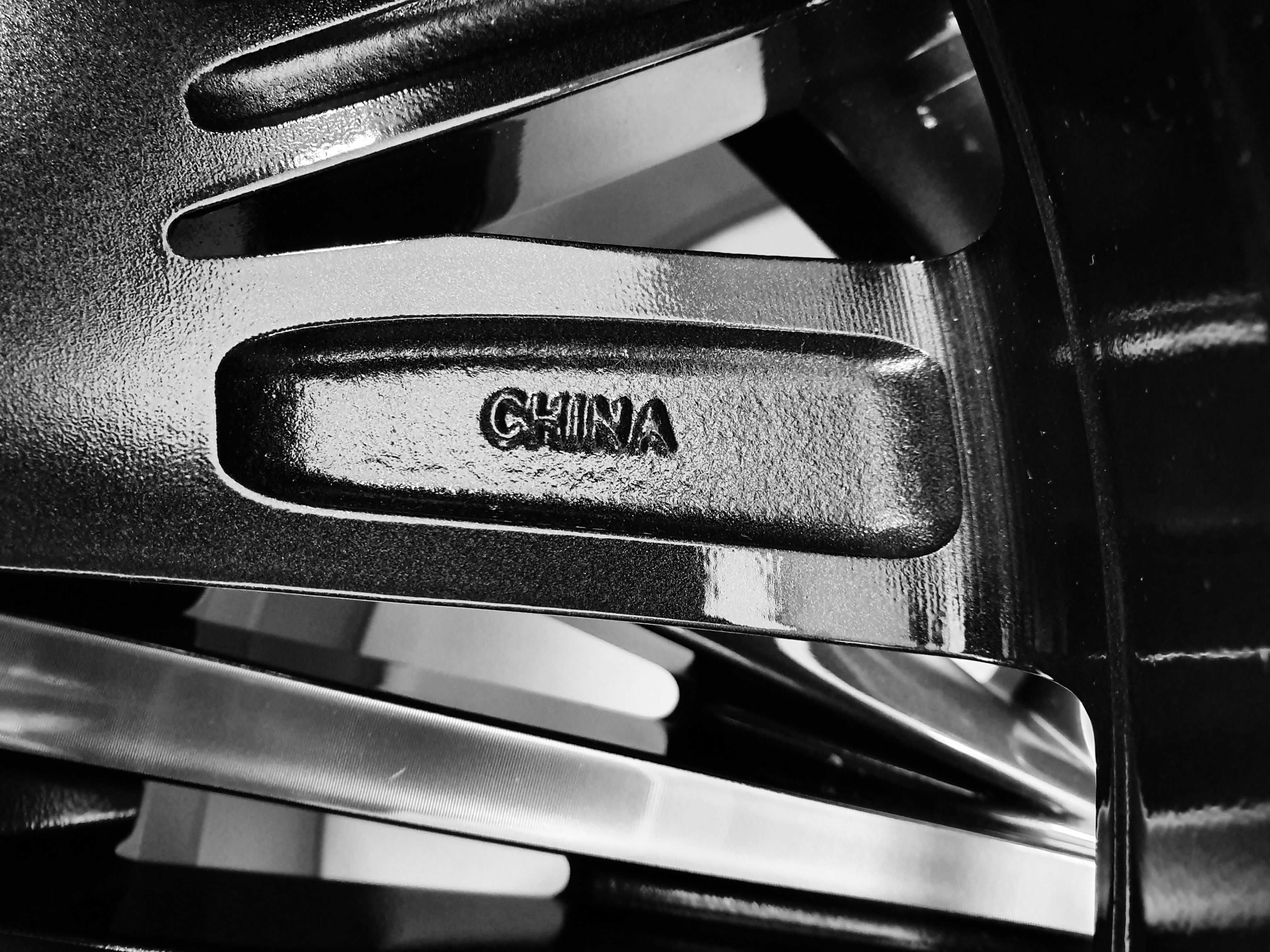 NOWE ORYG alufelgi AUDI 18 A3 8P 8V GY Q2 GA Q3 8U Q3 F3