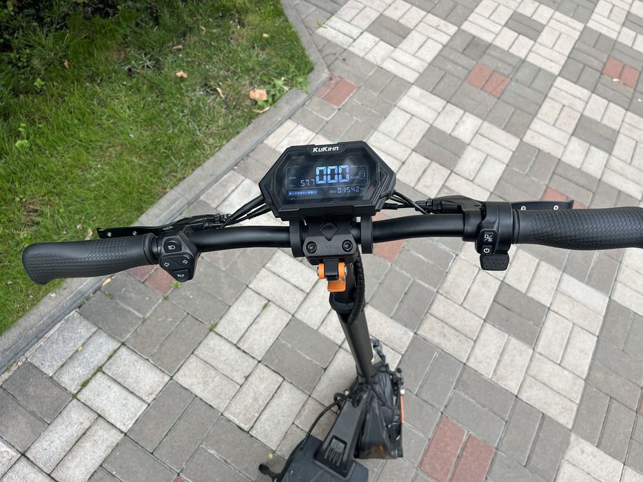 Дешево! Електросамокат Kugoo Kirin G2 Master Dual