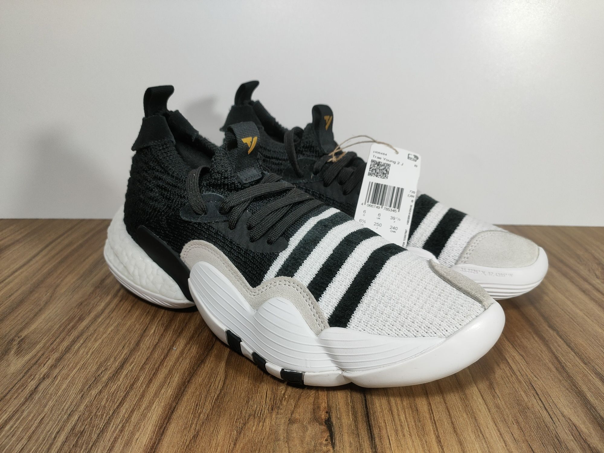 Buty Adidas Trae Young 2.0 Boost Basketball skórzane r. 39 1/3 25cm