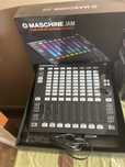Controlador MIDI Native Instruments Maschine Jam