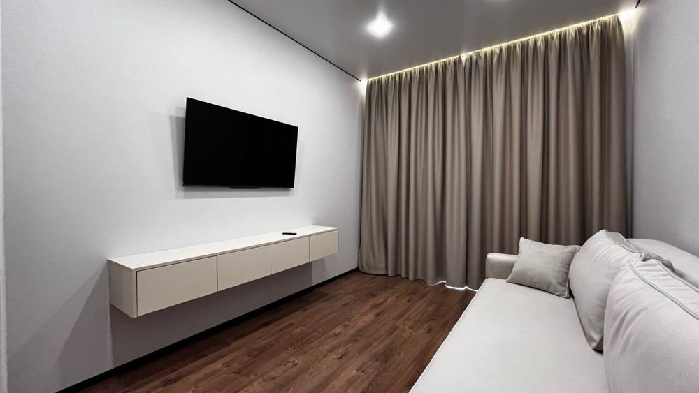 Продаж котедж 66м2, 1.7 соток земла. Р-н Льонокомбінат