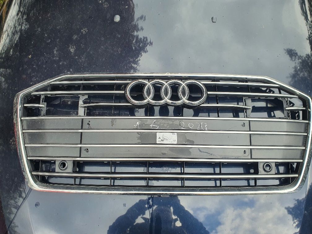 Grill atrapa chrom chromy przód Audi A6 C8 S-Line sline pod pdc Radar