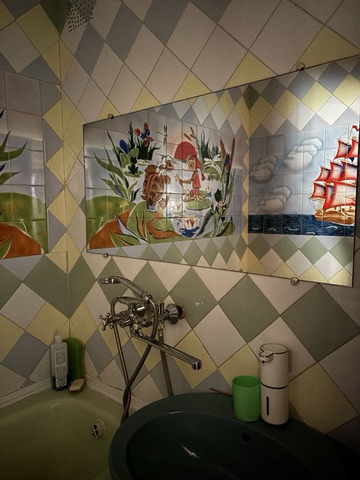 Продаж 4х кімнатної квартири з гарним видом