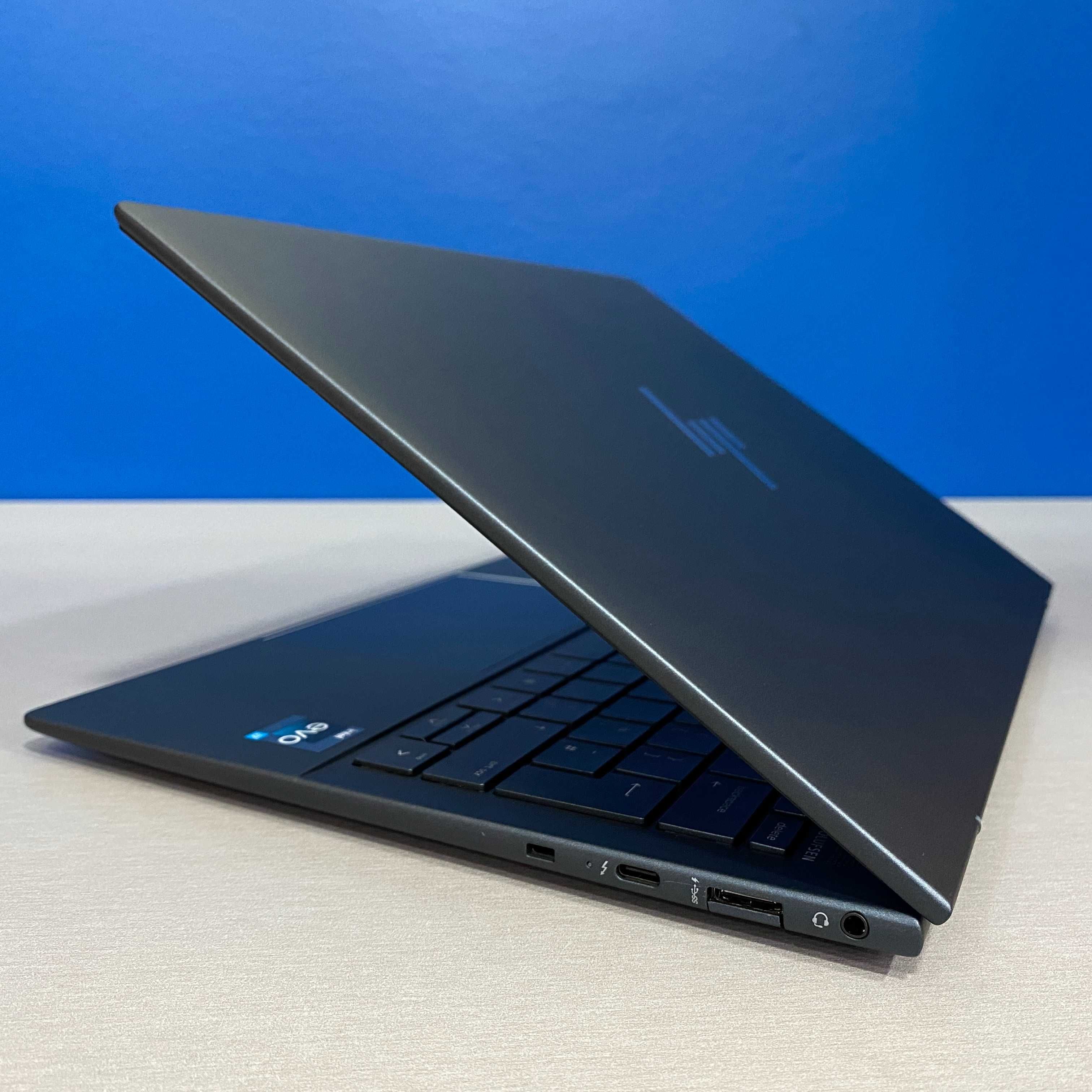 HP Elite Dragonfly G3 - 13.5" IPS WUXGA+ (i7-1255U/16GB/512GB/990g)