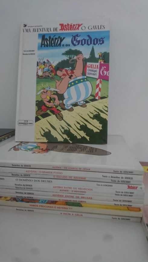 Coleção 13 livros As Aventuras de Astérix - Edições antigas anos 90